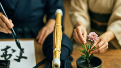 日本の“道”文化とは何か──剣道・華道・書道に通じる精神